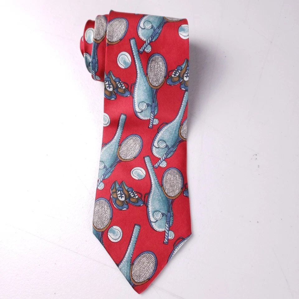 Hanover St Vintage Rojo Tenis Novedad Corbata Raquetas Pelotas Zapatos Hecho en EE. UU. Años 90 Foto 1 de 4