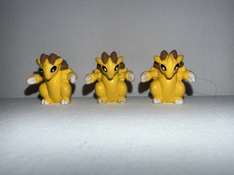 Figuras Pokémon Sandshrew 1999 de colección - Promo Burger King - Lote de 3 Foto 1 de 3