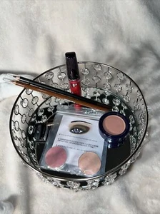 Lot Of 6 Makeup Items: Lipstick, Eyeliner, Blush, Eyeshadow And Sharpener - Picture 1 of 12