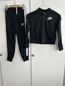 Nike kids black unisex tracksuit size medium - Picture 1 of 3