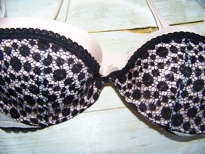 Sutiã Victoria's Secret preto de renda sobre blush forrado Demi-Buste 32B enchimento de fio - Imagem 1 de 4