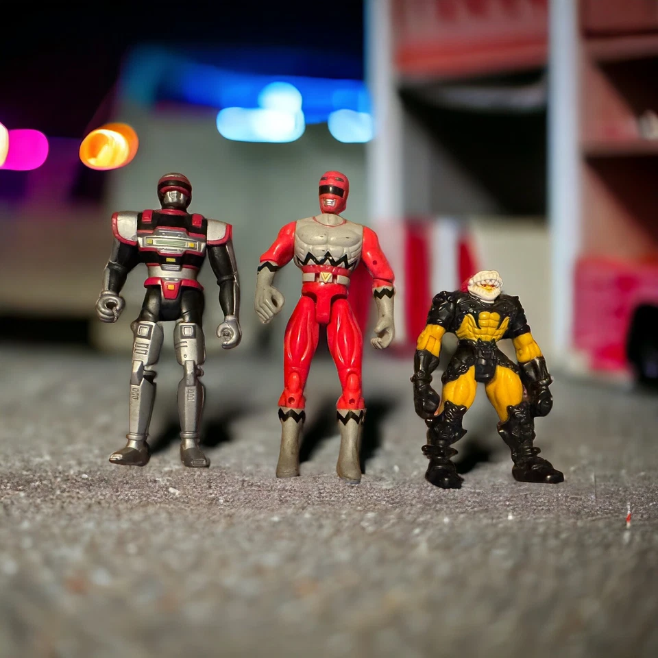 Lote de 3 figuras vintage de Power Rangers Saban Red Ranger Gwar de 4-5,5 pulgadas Foto 1 de 4