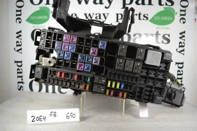 LINCOLN Mks 2013-16 MOTOR CAJA DE FUSIBLES RELÉ MÓDULO DE UNIÓN FABRICANTE DE EQUIPOS ORIGINALES 20E4 690 Foto 1 de 4