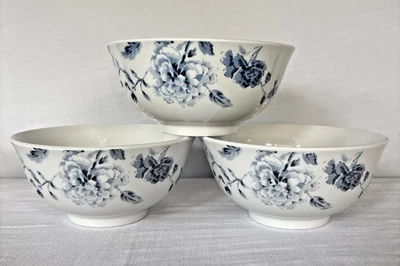 Juego de 3 cuencos de cereal Martha Stewart Empress Bouquet azul blanco floral excelente Foto 1 de 4