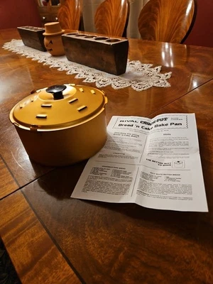 Vintage Rival Crockpot Bread N Cake Bake Pan 7 1/2" X 3 7/8" With Insert  - Image 1 of 3