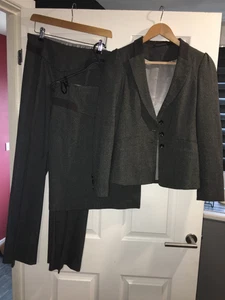 F & F Tescos Ladies 3 Piece Grey Suit - Picture 1 of 14