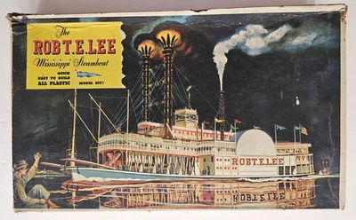 Kit Modelo Plástico Barco de Vapor Pyro Robt E Lee Mississippi Caja Abierta Completa Foto 1 de 4