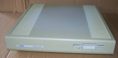 Atari Mega ST2 Computer & UK Keyboard 4MB TOS 1.04 PSU Recap NEW fan TESTED OK - image 1 of 4