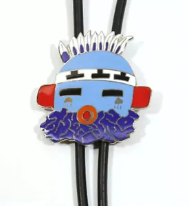Vintage ACME Studio "Kachina Head" Bolo Tie por el artista hispano MIGUEL MARTINEZ - Imagen 1 de 4