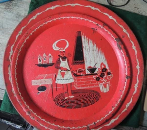 Two vintage (1950-60s) red metal serving trays (Spanish) with patina, rust spots - Picture 1 of 8
