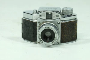 Konishiroku Snappy Subminiature camera with case - Picture 1 of 5