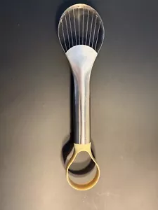 Amco Houseworks-Stainless Steel Avocado Slicer Corer & Pulp Separator-Tool - Picture 1 of 3