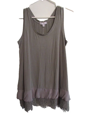 Top Daisy Fuentes Verde Para Mujer M Sin Mangas Elástico Gasa Encaje y Borde Nuevo con Etiquetas Foto 1 de 4