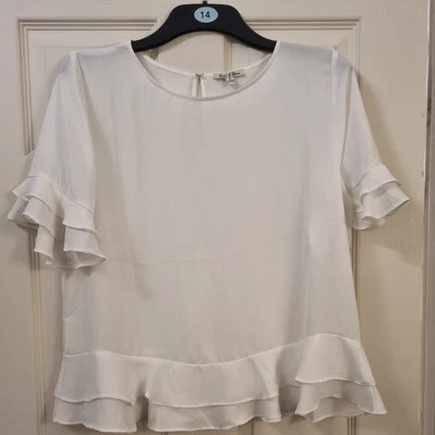 Women Tops Size L - Image 1 of 4