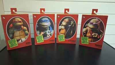 NECA TMNT 1990 Película 35 Aniversario Walmart Ex Set de 4 Tortugas  Foto 1 de 4