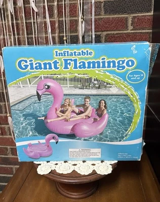 2013 riesiger aufblasbarer Flamingo Pool Schwimmer 76” x 74” x 52” beschädigte Box - Bild 1 von 4