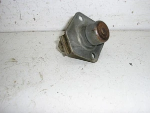 Simplicity Allis Chalmers 2122046 Starterschalter Taster 2012 B-12 Traktor - Bild 1 von 2