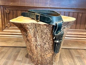 Vintage Hunter Black Leather Gun Belt and Holster with Centre Strap - Picture 1 of 6