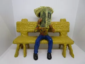 Kubaner sitzt auf einer Bank Vintage Pappmaché Figur Volkskunst Raul Arce - Bild 1 von 11