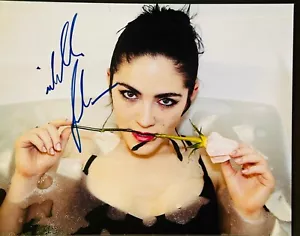 Isabelle Fuhrman signed 8x10 photo in person. Orphan First Kill - Picture 1 of 1