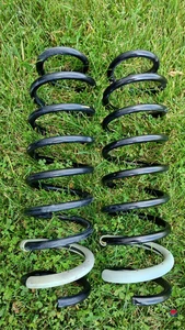 2018-23 Jeep Wrangler Gladiator Rubicon Front 2 Coil Springs 68307620AD 20k Mile - Picture 1 of 4