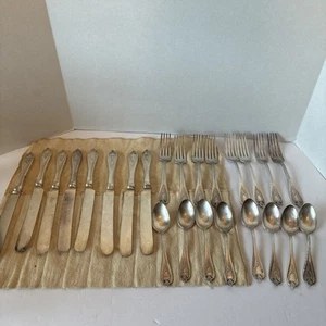 24 Piece Set 1847 Rogers Antique Flatware - Picture 1 of 19