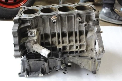 Toyota MR2 Spyder 2000 bloque de motor desnudo 1,8 L 1ZZ-FE Foto 1 de 4