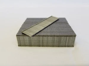 16 Gauge Galvanized Straight Finish Brad Nail  3/4"  2,500/box fits most tool - Picture 1 of 8