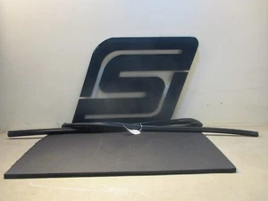 2001 Lexus IS300 2JZ-GE AT 3.0L 6 Cyl Right Passenger Rear Window Run Channel - Picture 1 of 11