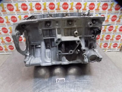 2006-2015 LEXUS IS250 ENGINE CYLINDER BLOCK ASSEMBLY 11401-80758 OEM - Image 1 of 4