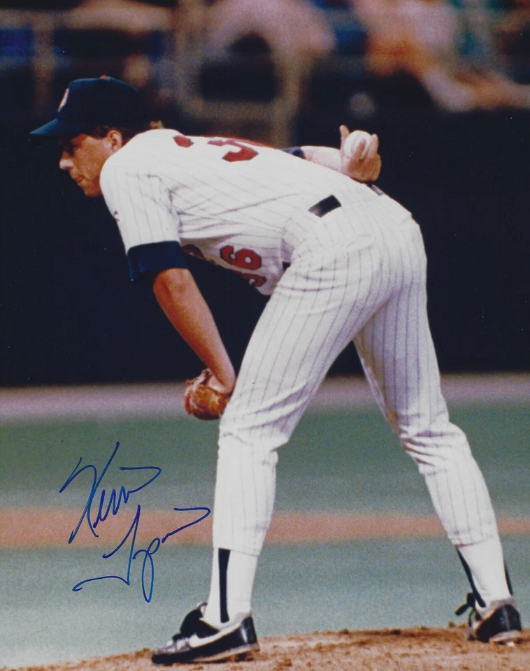 凯文·塔帕尼亲笔签名签名 8 x 10 照片 - 美国职棒大联盟双胞胎小熊队道奇队 - 带真品证明 — 第 1/1 张图片