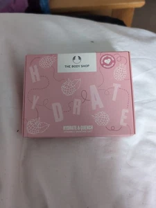 The Body Shop Hydrate & Quench Vitamin E Skincare Gift Set 3 Piece Brand New - Picture 1 of 2