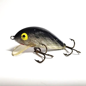VINTAGE REBEL FLOATING LURE IN ORIGINAL BOX. 25-01 SILVER 1 3/4 INCHES LONG - Picture 1 of 11