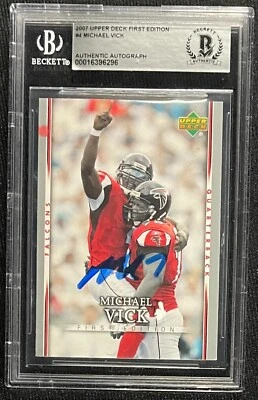 MICHAEL VICK SIGNED 2007 UPPER DECK FIRST EDITION #4 BECKETT AUTO - Image 1 of 2