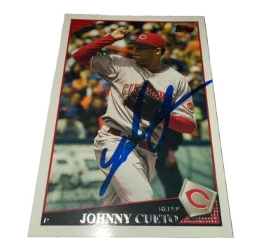 JOHNNY CUETO SIGNED 2009 TOPPS BASEBALL ON CARD AUTO CINCINNATI REDS #128 REDS - Image 1 of 2