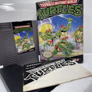 Teenage Mutant Ninja Turtles (NES, Nintendo Entertainment System 1989) en caja original - Imagen 1 de 24