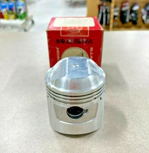 HONDA OEM PISTON (1.00) 13105-235-000 CL175/ CA175 - Picture 1 of 4