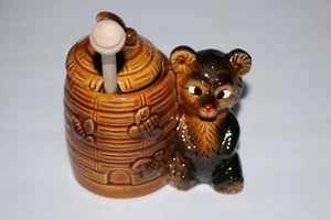 vintage ceramic Japan honey jar with wood dipper honey comb & bear figure SUPERB - Picture 1 of 5