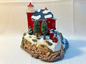 Christmas 2005 Harbour Lights Marquette Michigan Lighthouse Lights Up #720 - Picture 1 of 6