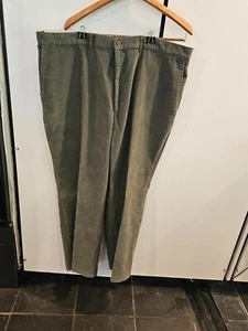 Haggar Generations Pants Men's 42Wx29L Olive Green Classic Fit Corduroy - NWT - Picture 1 of 5