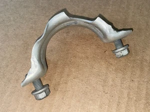 Soporte abrazadera cremallera dirección asistida Corvette C4 84-87,88,89,90,91,92,93,94,95,96 - Imagen 1 de 2