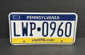 Pennsylvania License Plate — LWP 0960 VISIT PA.COM — Great Condition !! - Picture 1 of 21