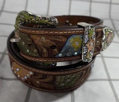 Cinturón de cuero pintado Nocona herramienta de mano pintado a mano tachonado floral talla X-grande Foto 1 de 4