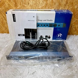 TC-Helicon VoiceWorks Plus Vocal Effects Processor FW1.21 Film on LCD - Picture 1 of 9