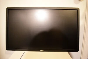 Dell 23" P2314HT IPS LCD monitor [Good Condition+Color Calibrated] - Picture 1 of 9