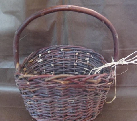 Basket Hand Made 9" x 7" 1960's-1970's Vintage Cover