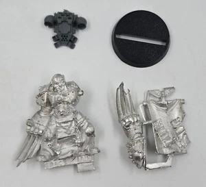 Cato Sicarius Ultramarines Space Marines Warhammer 40K 4th Edition 2006 RAR! - Picture 1 of 2
