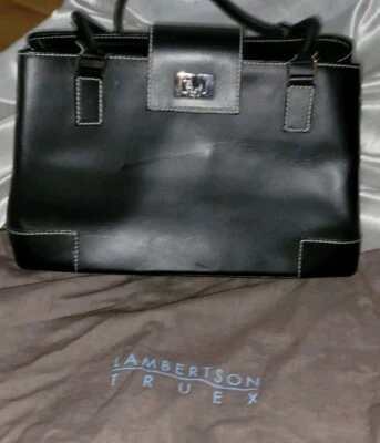 Bolso de hombro Lambertson Truex de cuero negro hecho en Italia Foto 1 de 4