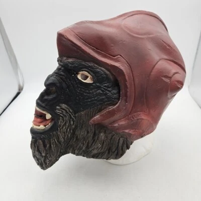 Vintage FOX Planet Of The Apes 2001 Attar Gorilla Chimp Costume Mask   - Image 1 of 4