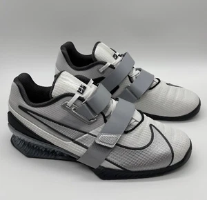 Nike Romaleos 4 SE scarpe da sollevamento pesi uomo taglia 11,5 bianco/grigio lupo FZ8663-100 - Foto 1 di 6